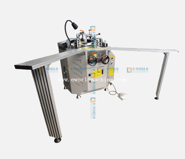 Aluminum window machine single head aluminum window machine corner combining machine