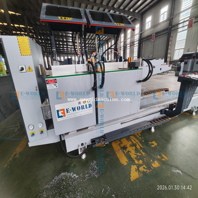 High Quality CNC Double Head Cutting Saw Aliminum Window Machine Cutting Machine