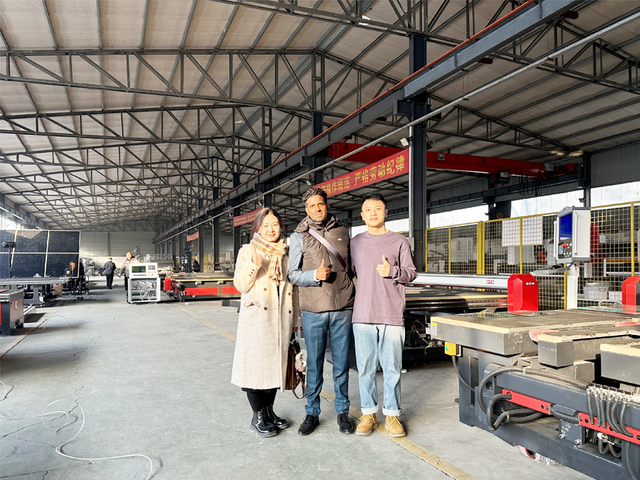 Morocco, Glass Cutting Machine